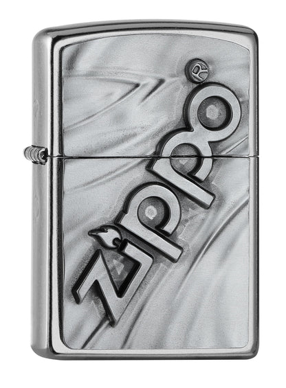 Vooraanzicht 3/4 hoek Zippo aansteker chroom Zippo-logo embleem