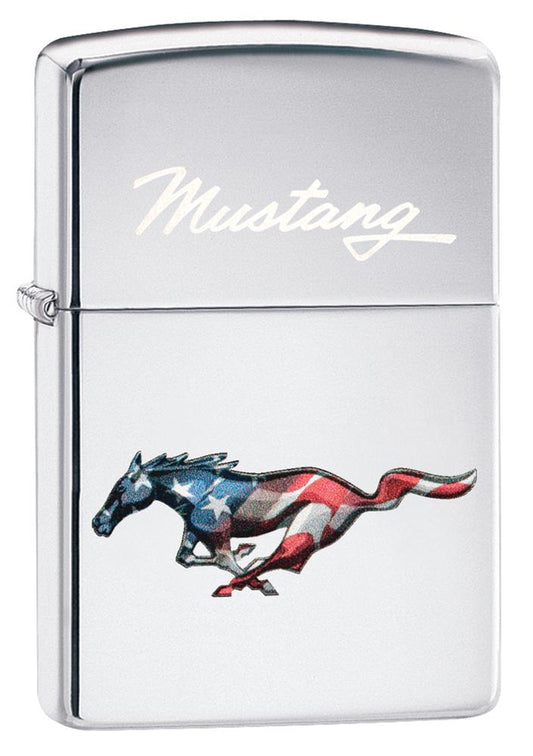 Vooraanzicht 3/4 hoek Zippo-aansteker chroom mustangpaard in de kleuren van de Amerikaanse vlag